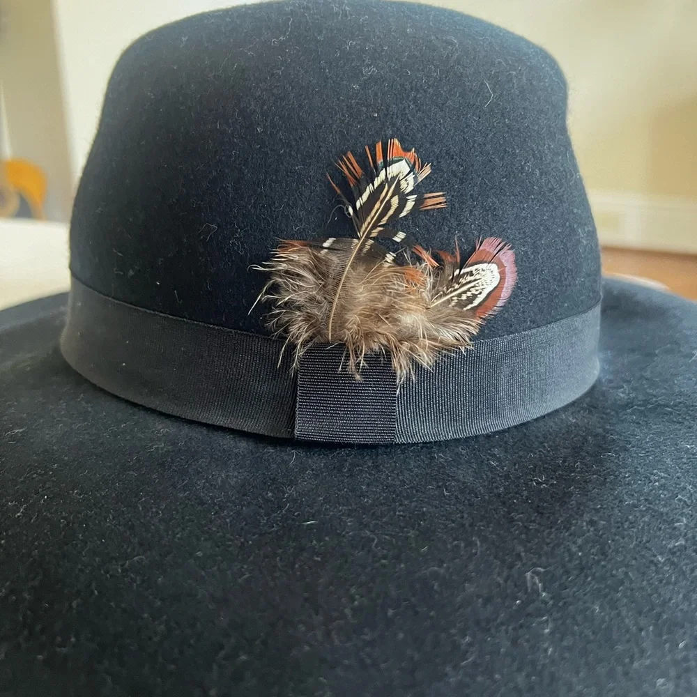 Steve Madden Hat - Picture 2 of 3